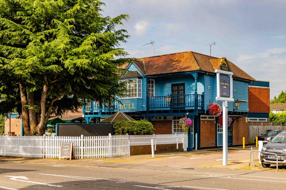 The Bull Pub 74 High Road Broxbourne, Broxbourne, Hertfordshire EN10 7DZ, UK McMullens