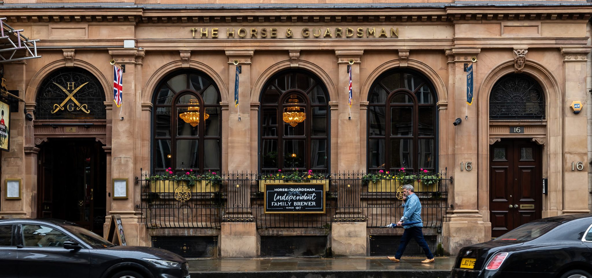 Photo of Horse & Guardsman, Westminster